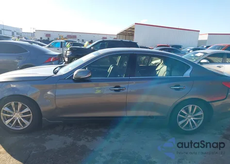 2014 Infiniti Q50 Premium z USA, uszkodzony, nr VIN JN1BV7AP2EM679674